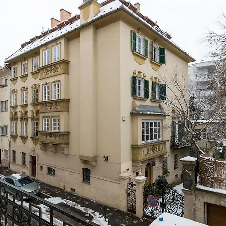 Diamond - Castle Matray Apartment